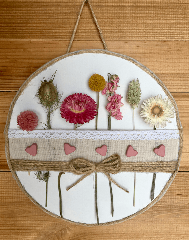 Décoration murale de fleurs séchées naturelles sur toile ronde de 19 CM