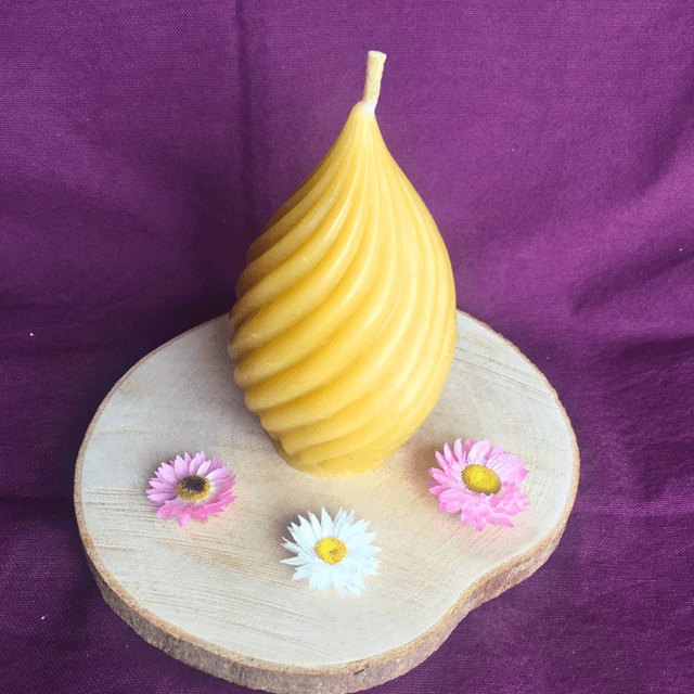 BOUGIE OEUF TORSADE 12.5 CM