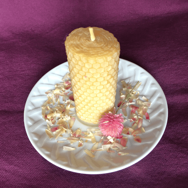BOUGIE PETIT PILIER MOULE EFFET GAUFRE 12.5 CM 